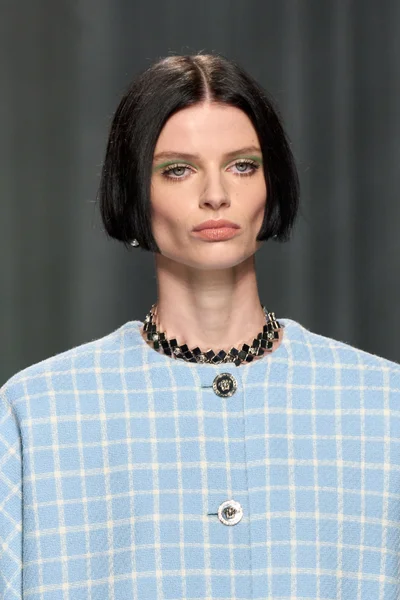 Look 67